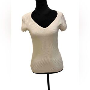 White House Black Market Cream Textured V-Neck Tee